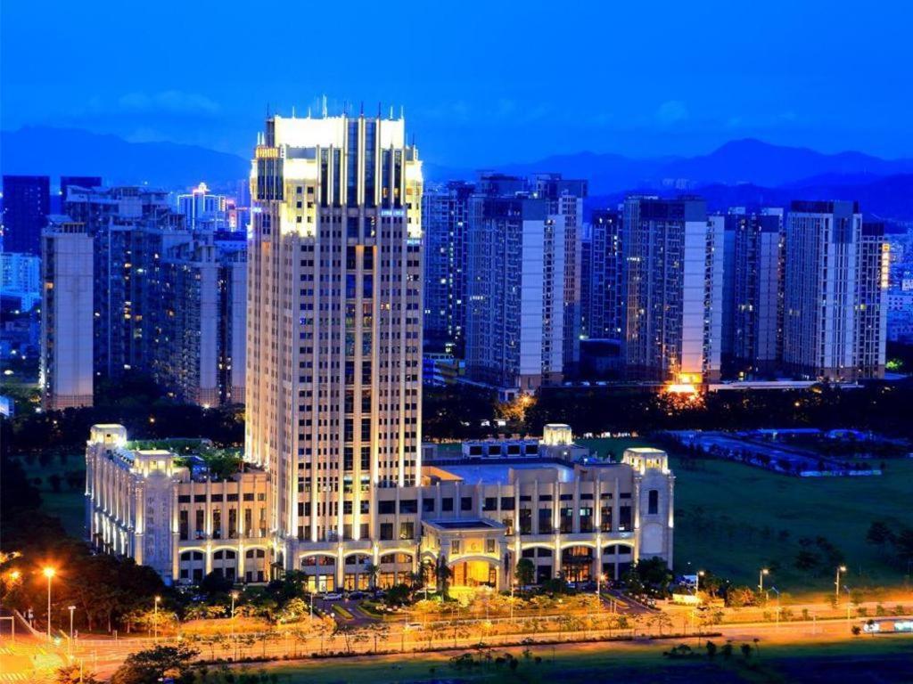 The Coli Hotel Shenzhen Exterior photo